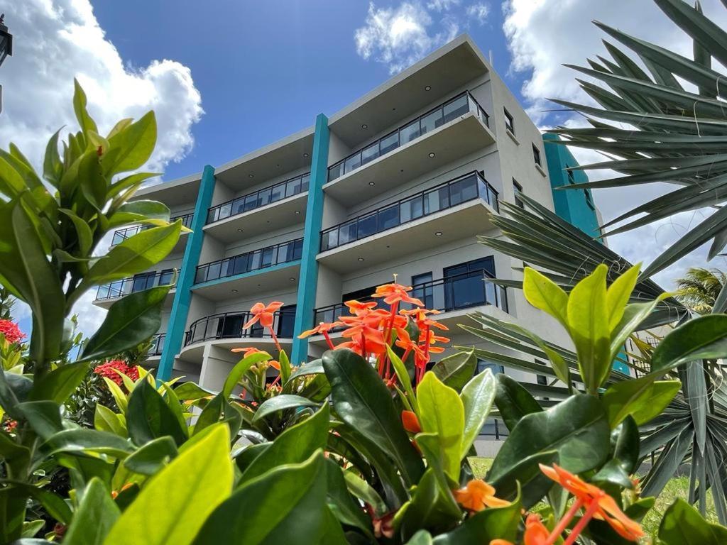 Hillsboro Condominiums Бастер Екстериор снимка
