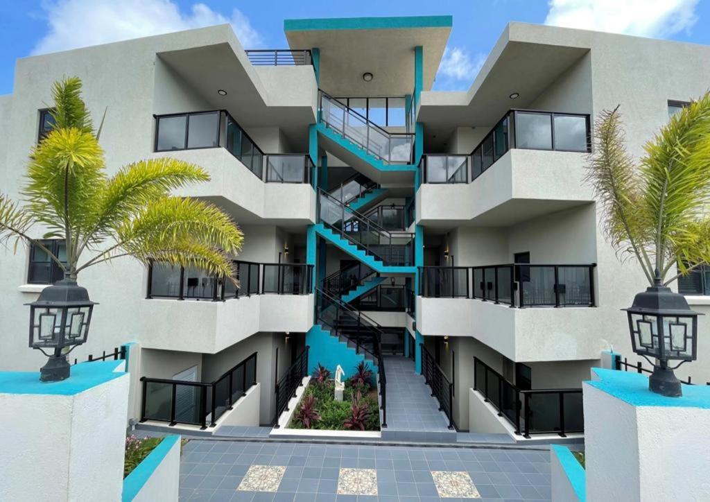 Hillsboro Condominiums Бастер Екстериор снимка