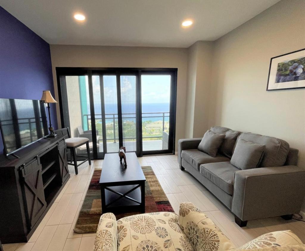 Hillsboro Condominiums Бастер Екстериор снимка